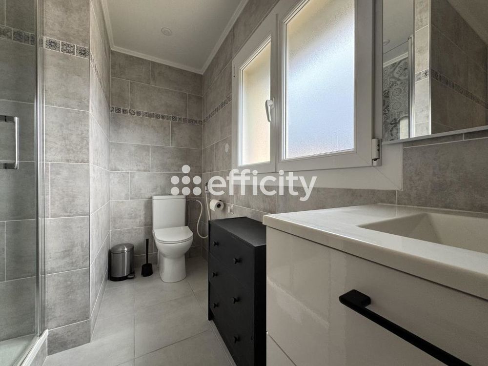 � vendre  Maison La Londe-les-Maures (83250)