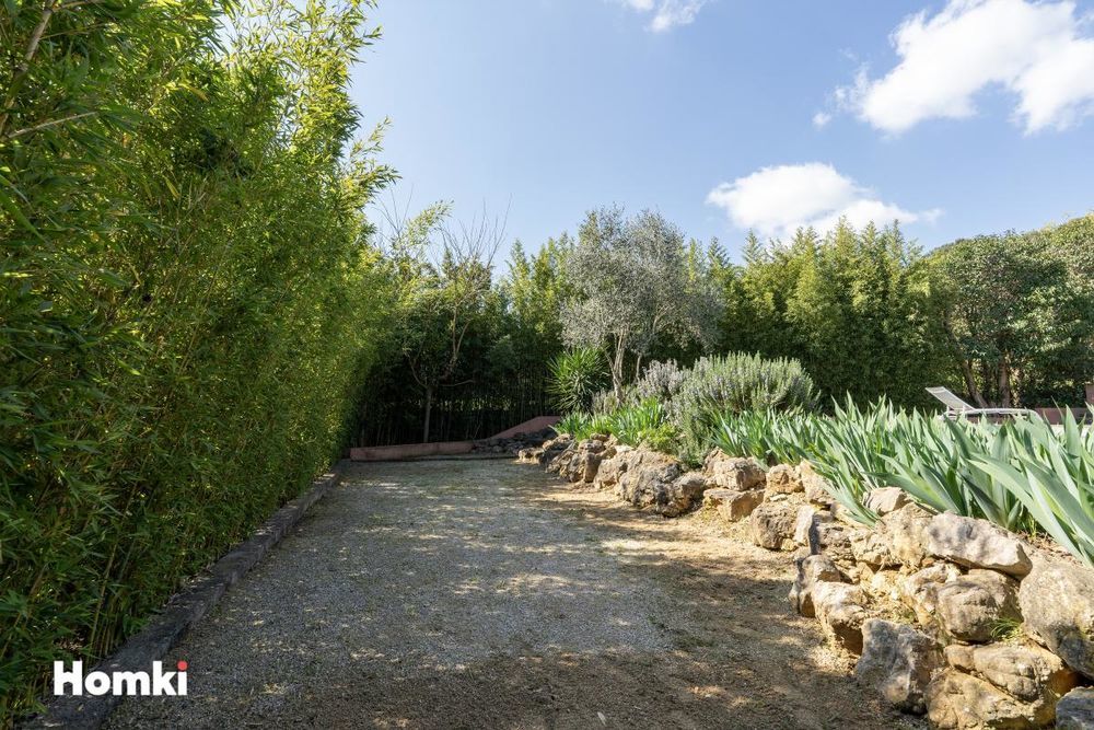 � vendre  Villa Vallauris (06220)