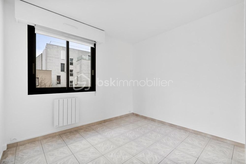 � vendre  Appartement Paris 19