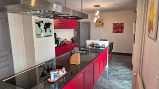  Maison � vendre 9 pi�ces 330 m�