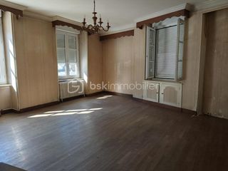  Maison � vendre 11 pi�ces 200 m�