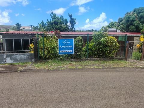   Opportunit� � saisir - Maison � vendre proche du centre ville de Sainte-Marie (97230) Maison - 4 pi�ce(s) - 70 m�
