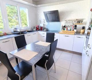  Appartement � vendre 3 pi�ces 77 m�