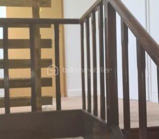  Immeuble � vendre 10 pi�ces 175 m�