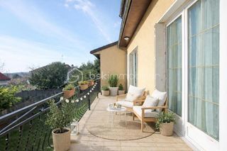  Maison � vendre 8 pi�ces 219 m�