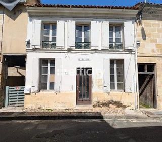  Immeuble � vendre 12 pi�ces 220 m�