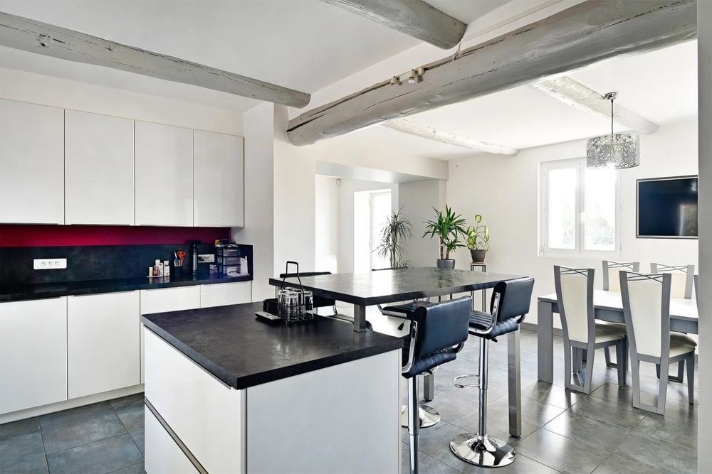 � vendre  Maison Monteux (84170)