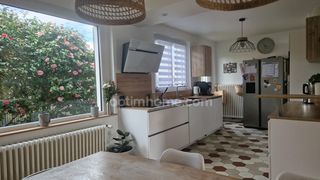  Maison � vendre 7 pi�ces 140 m�