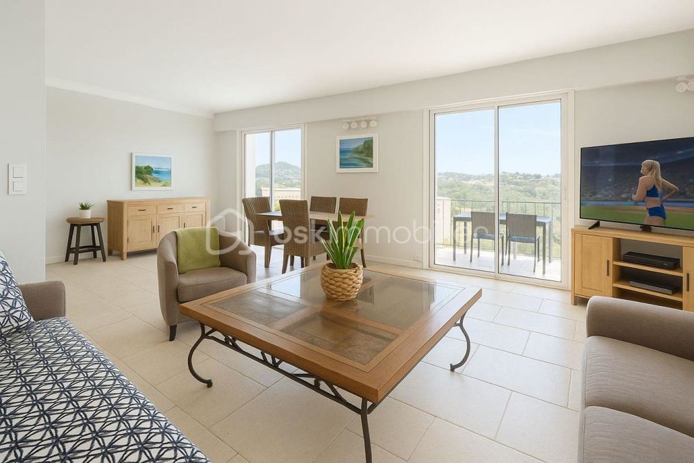 � vendre  Villa La Colle-sur-Loup (06480)