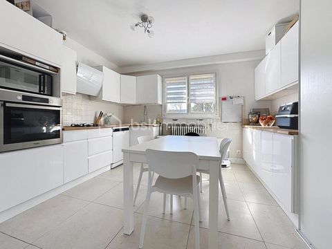   Jolie Maison familiale et sa d�pendance Maison - 6 pi�ce(s) - 140 m�