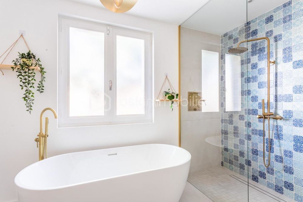 � vendre  Propri�t�/ch�teau M�rignac (33700)