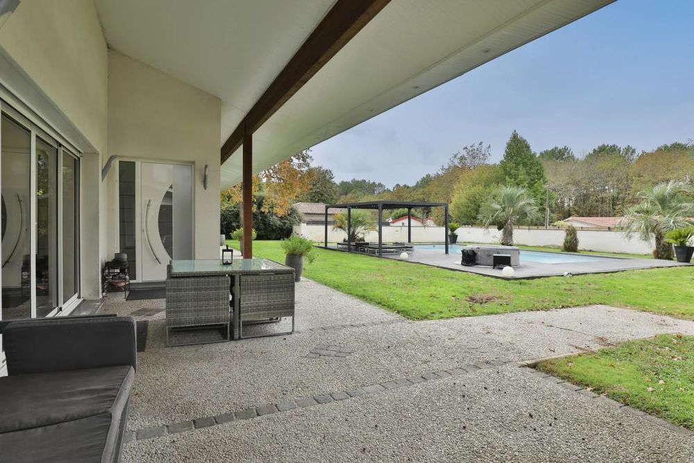 � vendre  Maison Salles (33770)