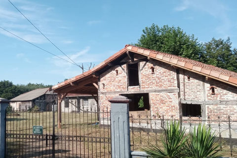   ESCOURSE , Bel Airial Landais avec travaux sur plus de 7000m2 de terrain Propri�t�/ch�teau - 5 pi�ce(s) - 260 m�