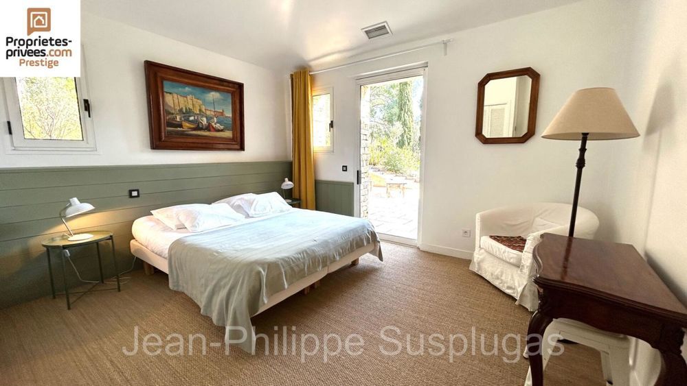 � vendre  Villa Saint-Cyr-sur-Mer (83270)