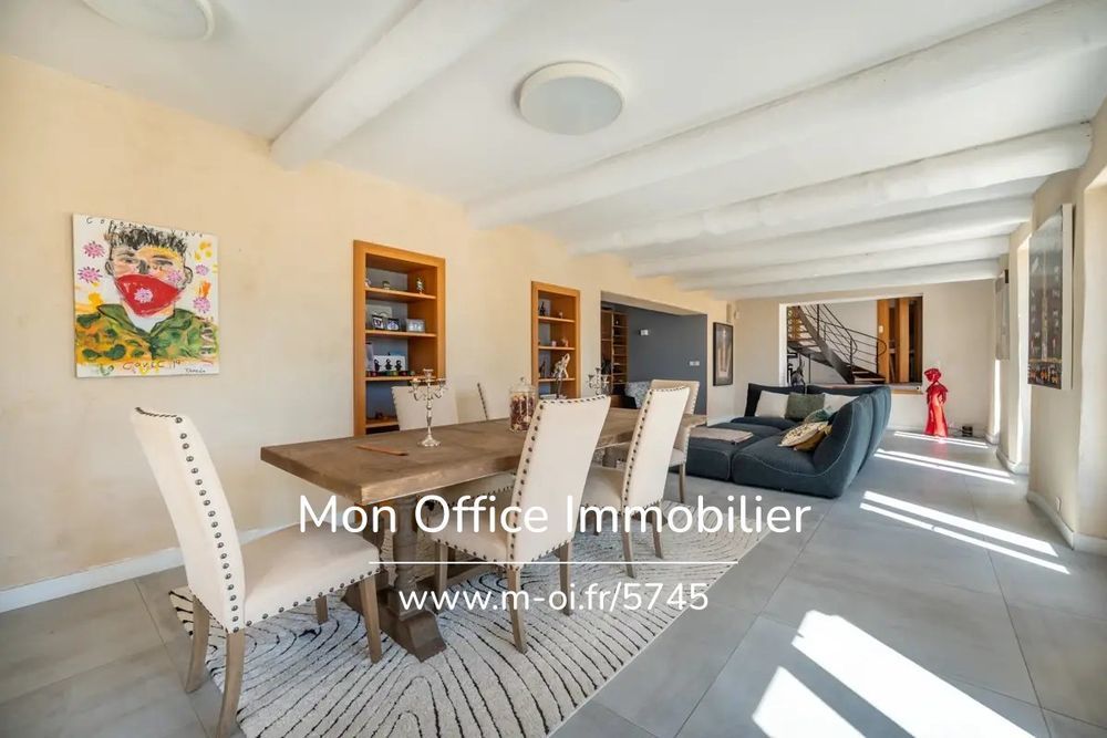 � vendre  Maison Aix-en-Provence (13090)