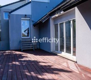  Villa � vendre 9 pi�ces 230 m�