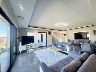  Maison � vendre 7 pi�ces 150 m�