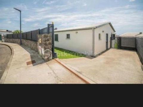   Nouveau Location F4 Meubl� Propri�t�/ch�teau - 4 pi�ce(s) - 121 m�