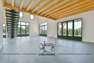  Maison � vendre 10 pi�ces 318 m�