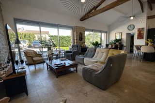  Propri�t�/ch�teau � vendre 5 pi�ces 149 m�