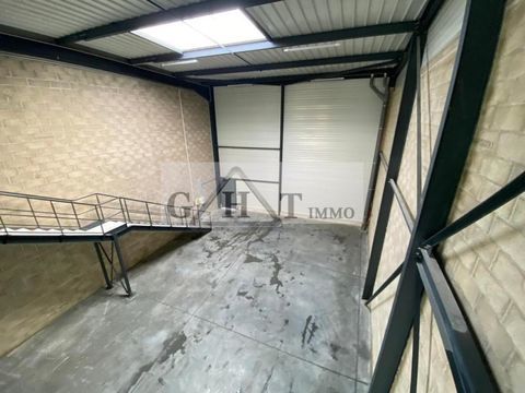 ENTREPOT 270 M&sup2; A LOUER A MONTMAGNY 3825 95360 Montmagny