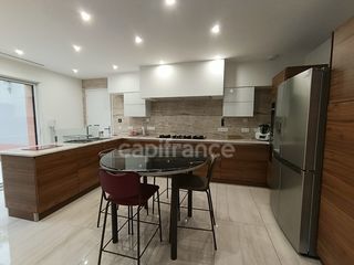  Villa � vendre 11 pi�ces 376 m�