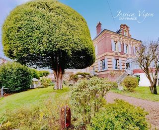  Maison � vendre 6 pi�ces 203 m�