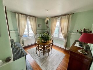  Propri�t�/ch�teau � vendre 6 pi�ces 135 m�