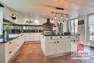  Maison � vendre 5 pi�ces 231 m�