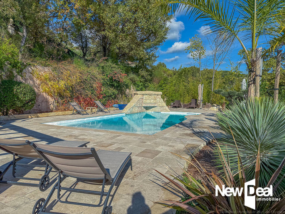 � vendre  Propri�t�/ch�teau Fayence (83440)