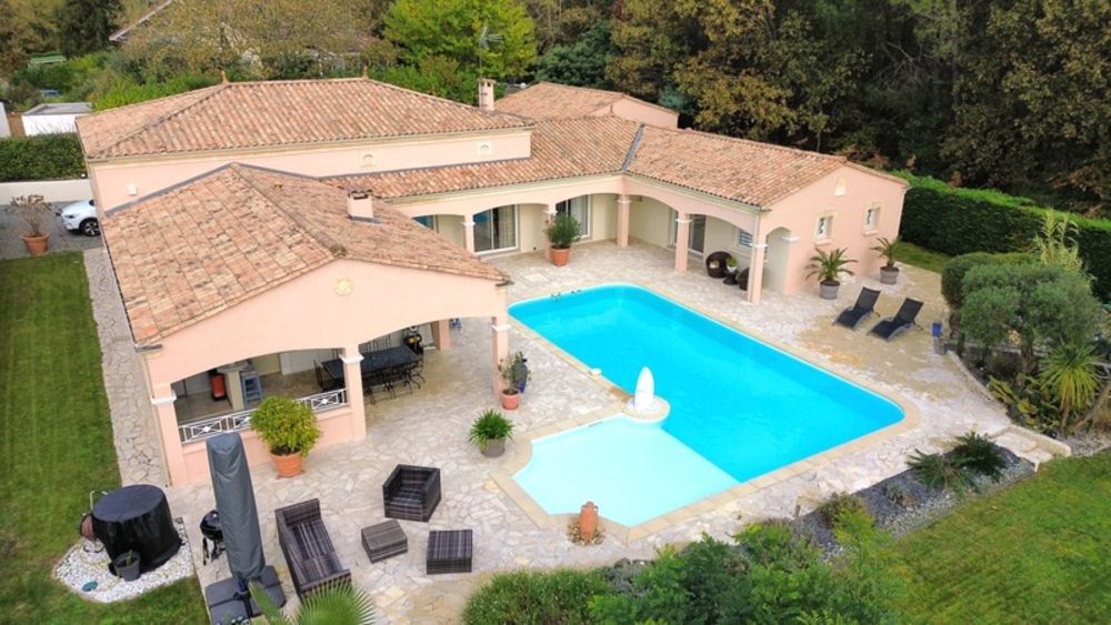 � vendre  Villa Martignas-sur-Jalle (33127)