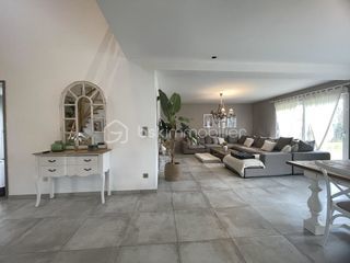  Maison � vendre 7 pi�ces 222 m�