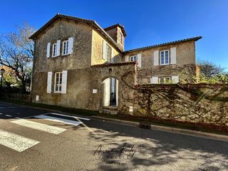  Maison � vendre 8 pi�ces 180 m�