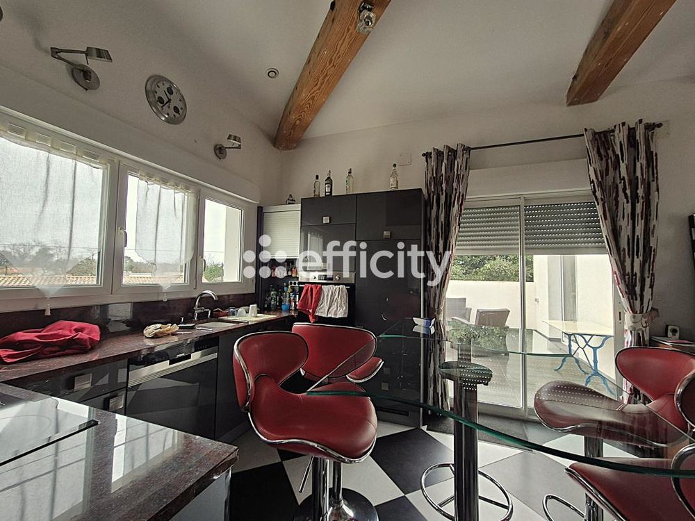 � vendre  Villa Saint-Georges-de-Didonne (17110)