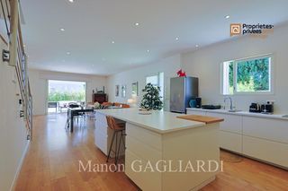  Villa � vendre 5 pi�ces 150 m�