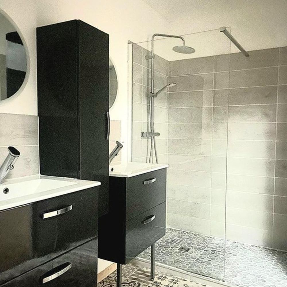 � vendre  Maison Saint-Jean-d'Ang�ly (17400)