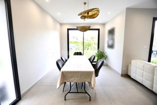  Maison � vendre 7 pi�ces 144 m�