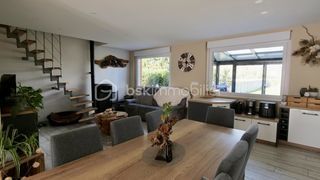  Maison � vendre 4 pi�ces 200 m�