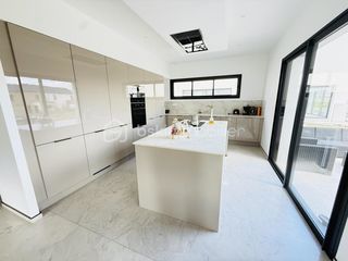  Maison � vendre 6 pi�ces 172 m�