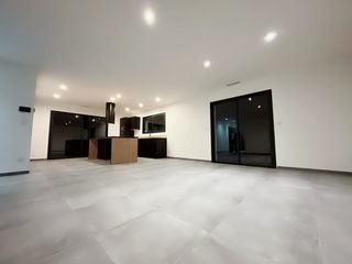  Maison � vendre 5 pi�ces 135 m�