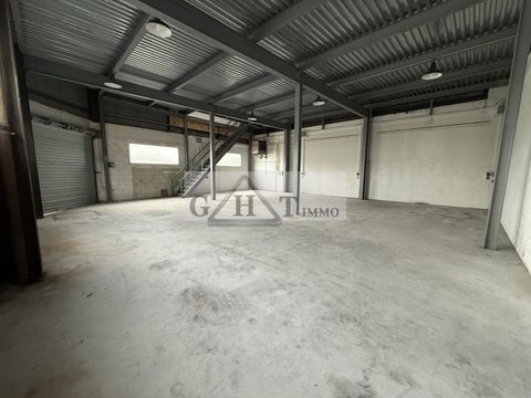 LOCAL D'ACTIVIT&Eacute;S 520M2 &Agrave; LOUER MONTREUIL 6000 93100 Montreuil