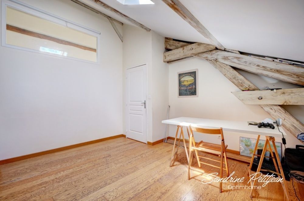 � vendre  Maison Saint-Priest (69800)