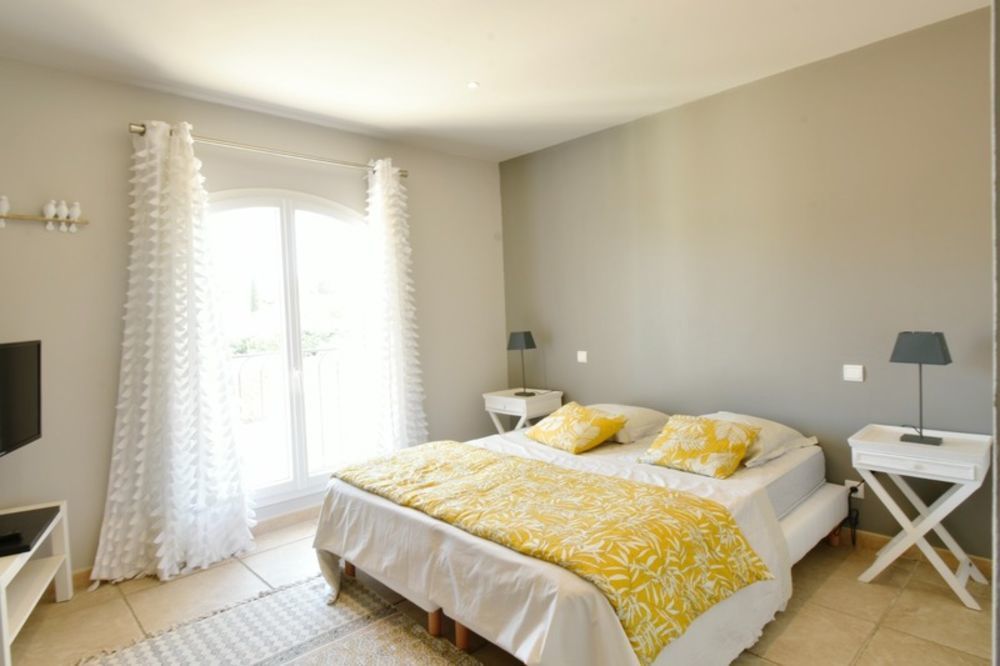 � vendre  Maison Fontvieille (13990)