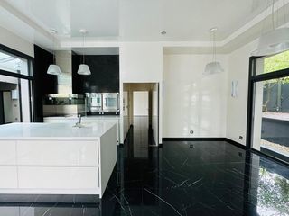  Maison � vendre 8 pi�ces 203 m�