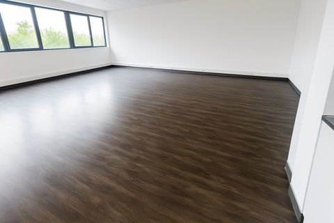 BUREAU - 85 m&sup2; - CHALON-SUR-SA&Ocirc;NE - 187 000 � 187000 71100 Chalon sur saone