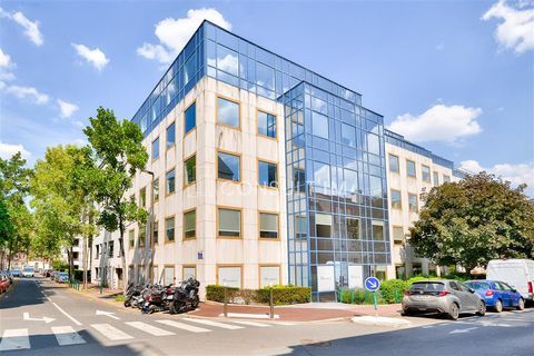 Immeuble en vente &agrave; la d&eacute;coupe 5649000 92150 Suresnes