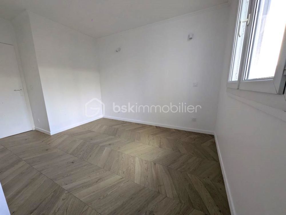 � vendre  Appartement Paris 18
