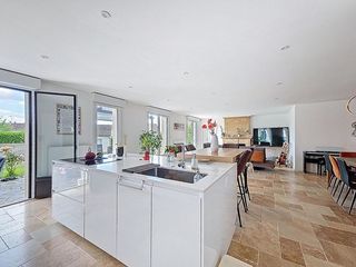  Maison � vendre 10 pi�ces 260 m�