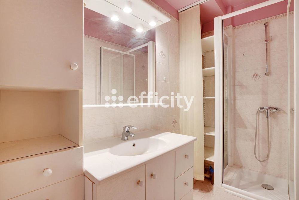 � vendre  Appartement Paris 11