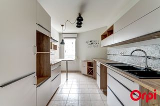  Appartement � vendre 5 pi�ces 111 m�